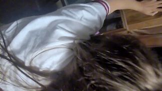 COLEGIALA MEXICANA PORNO CASERO SE FOLLA AL SU HERMANASTRO EN SU CUARTO