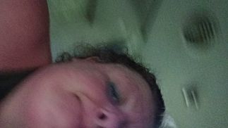 Milf peeing in bed while masturbating