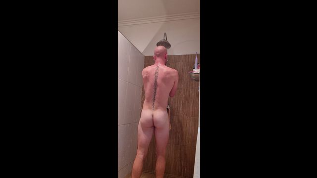 shower diary 9. retain the rhythm, we layer the best. start with the heart. move into heat