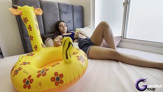 Watch Me Masturbate to Hentai, Live!