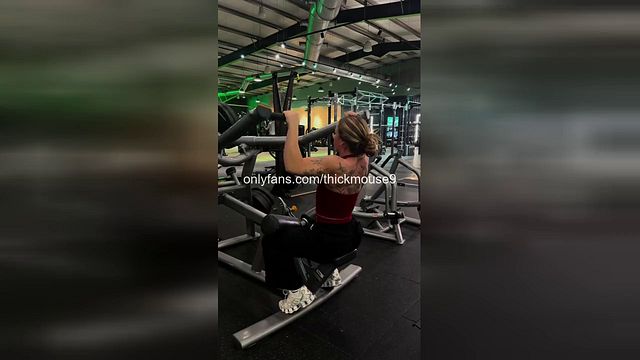 Tight Teen Squirts Like Crazy on TikTok Live!