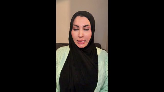ميرا النوري  وهي ممحونه شرموطة