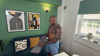Wanna get pinned down under a 250lb hunk?