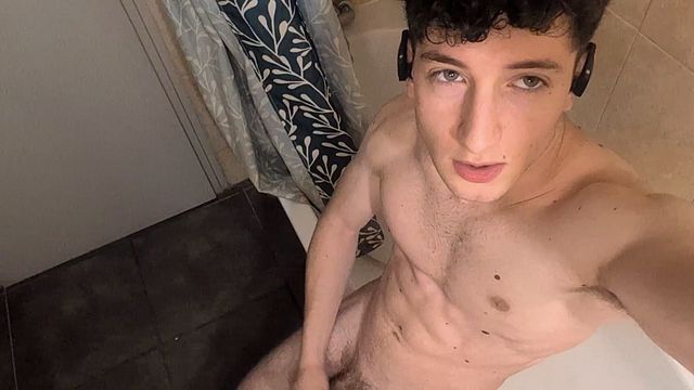 Young french athlete jerking off in the bathroom