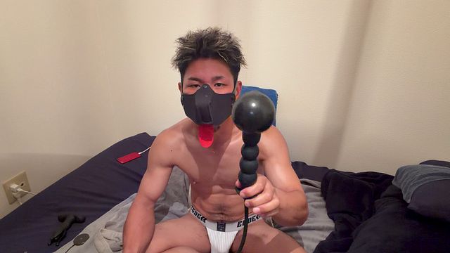 ケツ拡張と乳首吸引で変態する男子